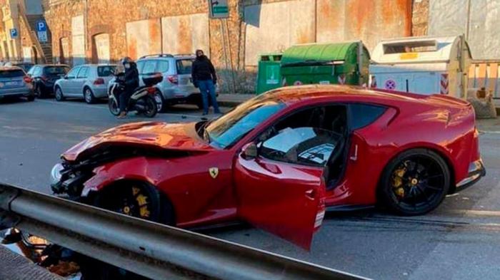     Ferrari 812 Superfast 